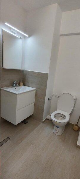 Iancului, apartament 4 camere, renovat, dispus pe doua etaje